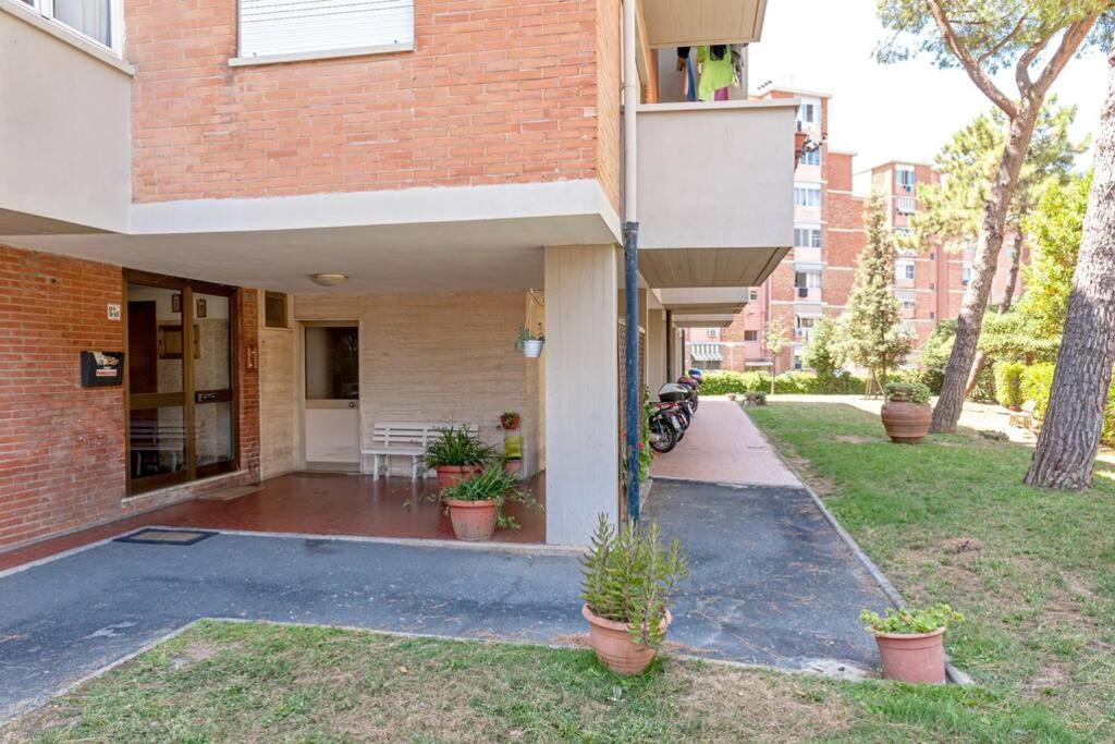 Free Parking Appartamento 5 Stelle Elegante Con Suite Ливорно Экстерьер фото
